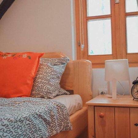 Sobe Na Vinskoj Cesti Zmajevac Apartment Екстериор снимка