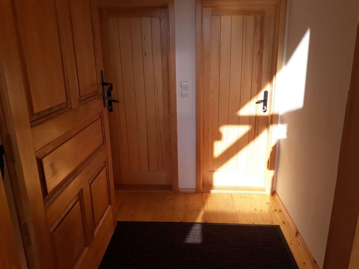 Sobe Na Vinskoj Cesti Zmajevac Apartment Екстериор снимка