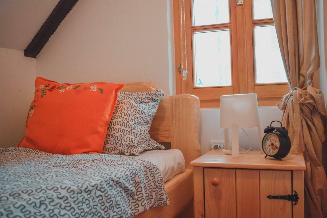 Sobe Na Vinskoj Cesti Zmajevac Apartment Екстериор снимка